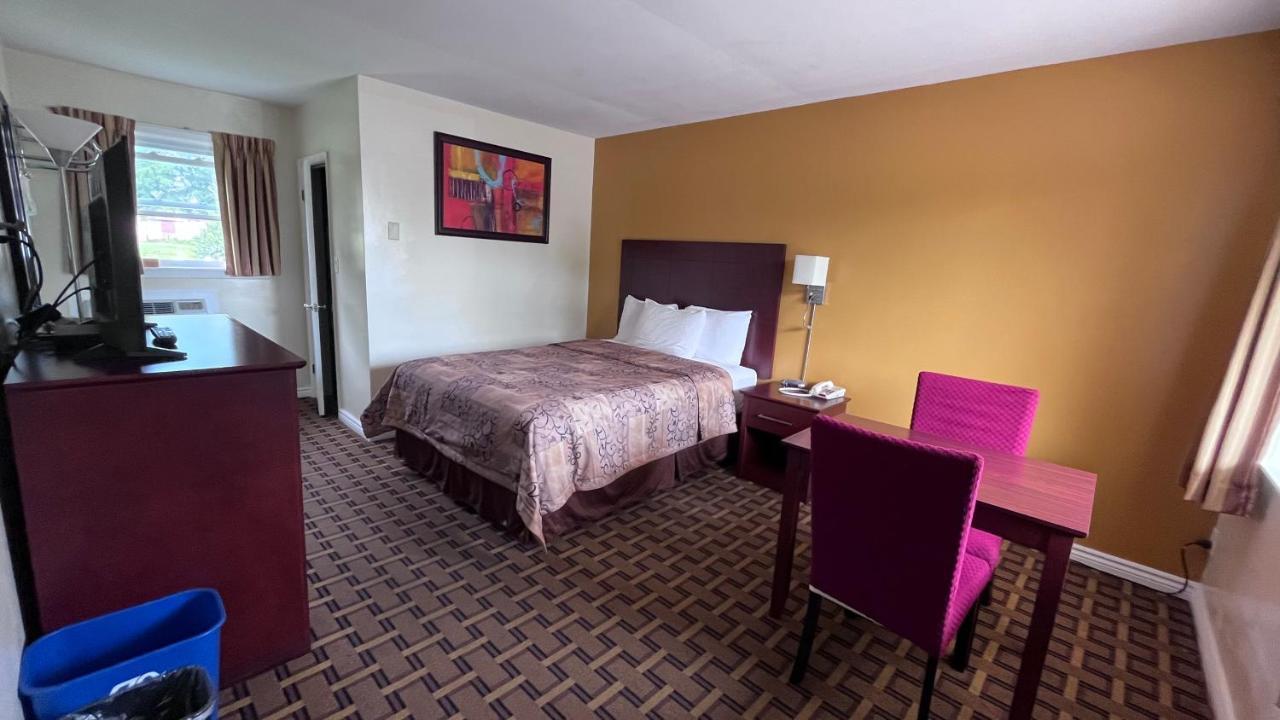 Tweed Park Place Motel & Suites المظهر الخارجي الصورة