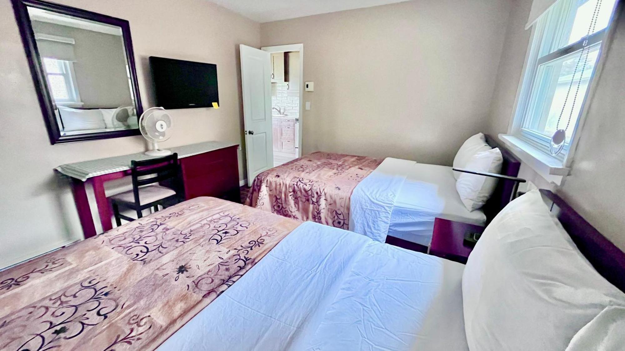 Tweed Park Place Motel & Suites المظهر الخارجي الصورة