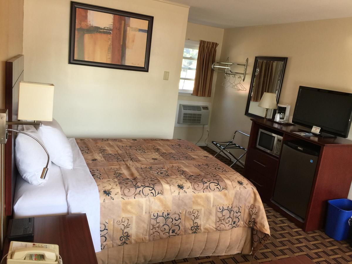 Tweed Park Place Motel & Suites المظهر الخارجي الصورة