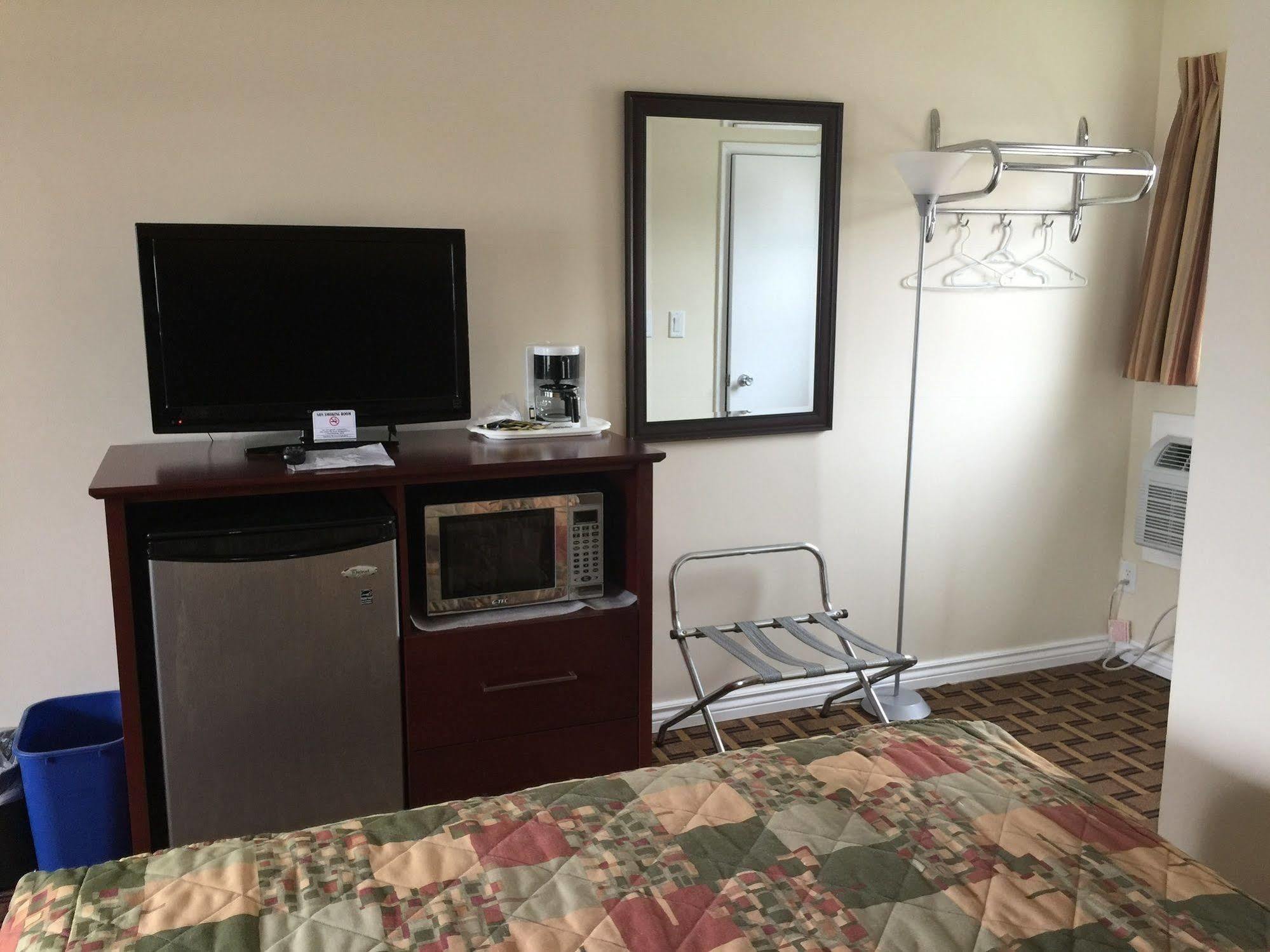 Tweed Park Place Motel & Suites المظهر الخارجي الصورة