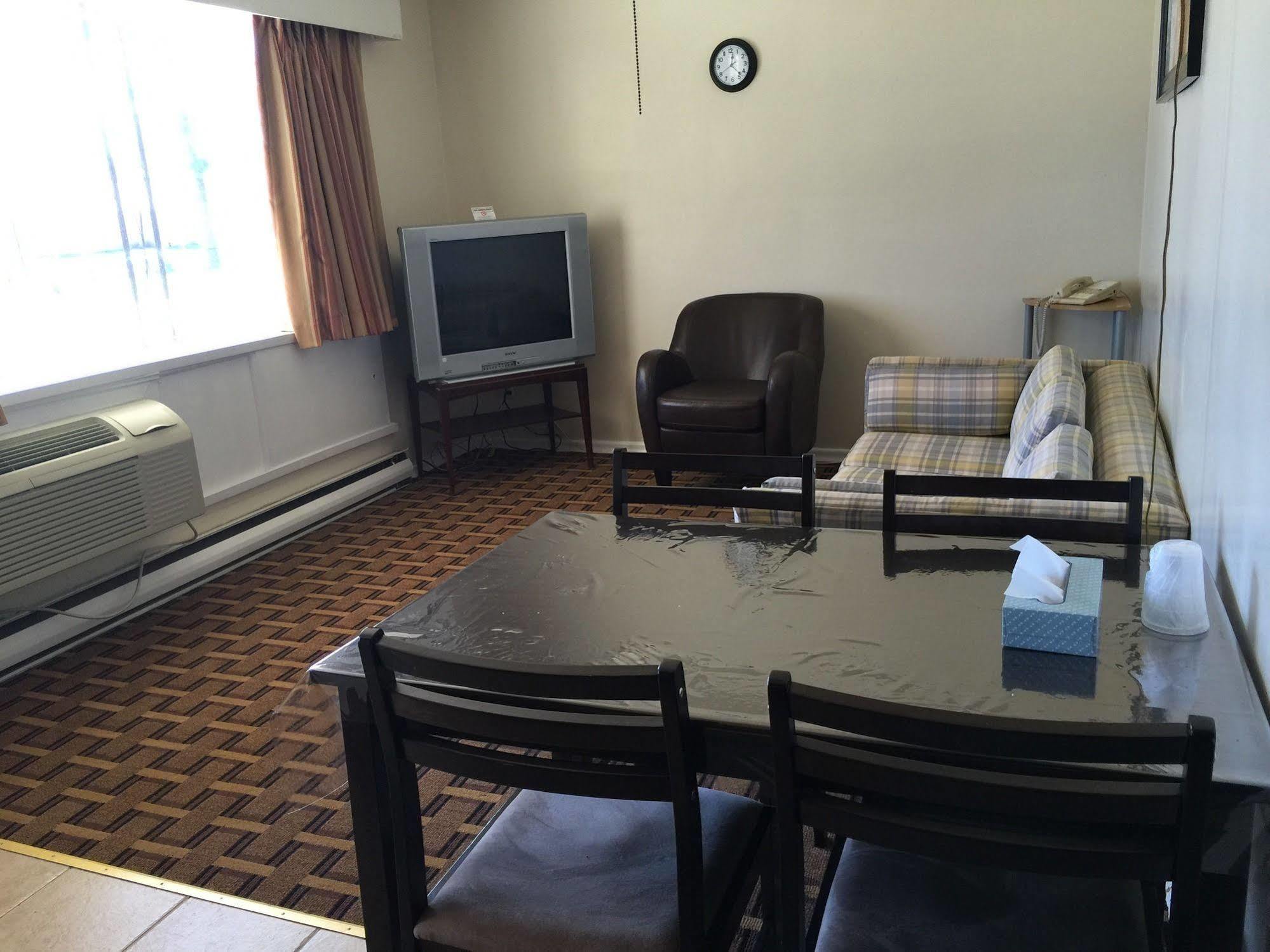 Tweed Park Place Motel & Suites المظهر الخارجي الصورة